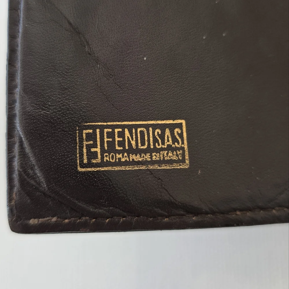 Fendi stylish wallet